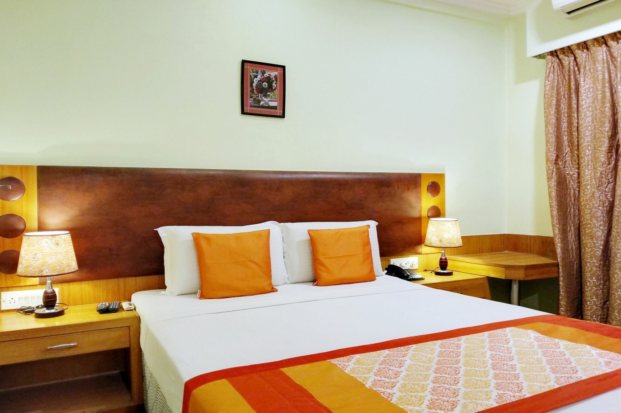 Hotel Oyo 9925 The Ocea International à Bangalore Extérieur photo