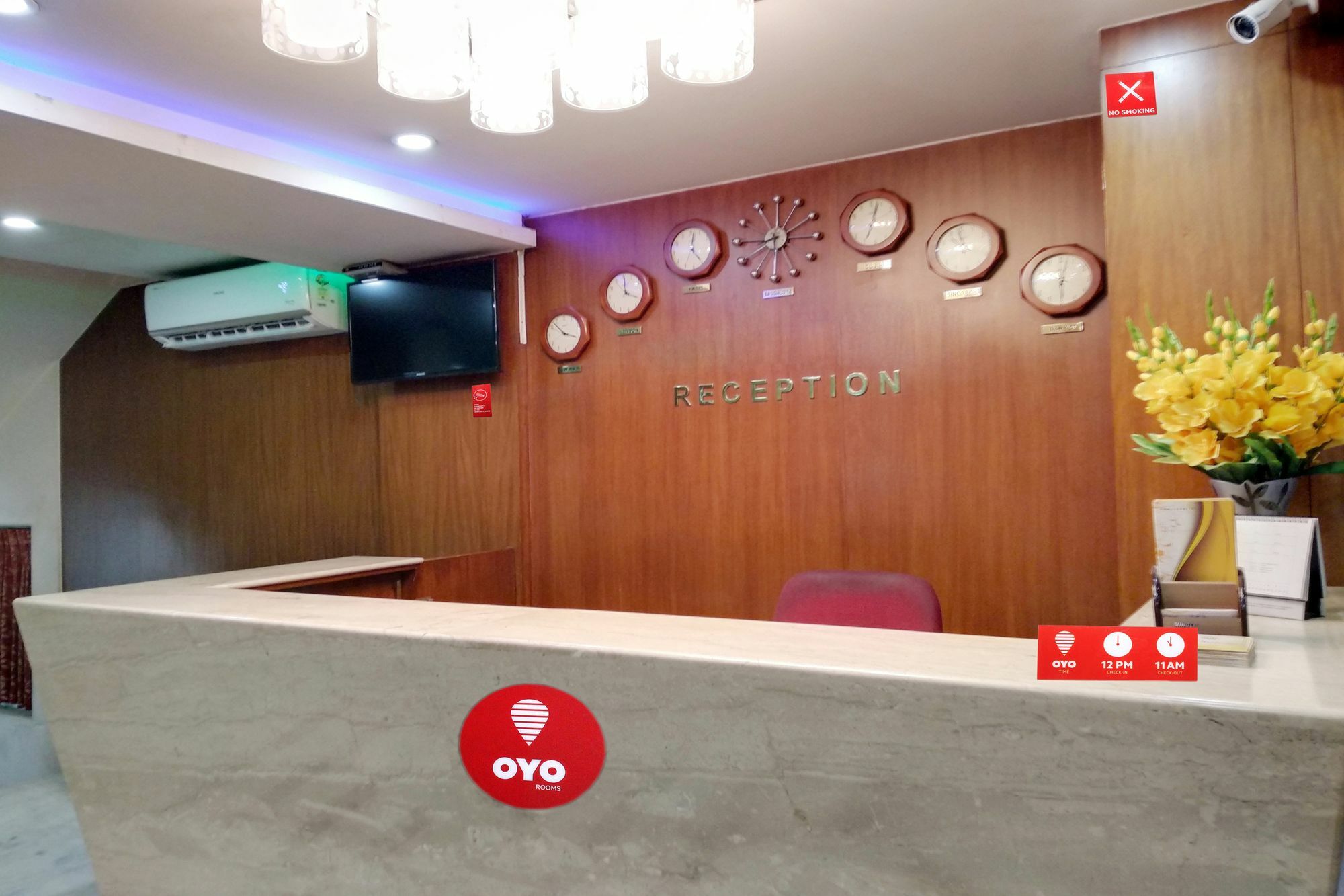 Hotel Oyo 9925 The Ocea International à Bangalore Extérieur photo