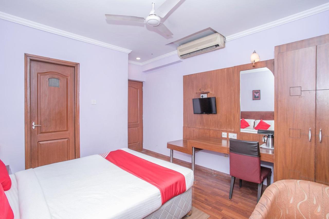 Hotel Oyo 9925 The Ocea International à Bangalore Extérieur photo